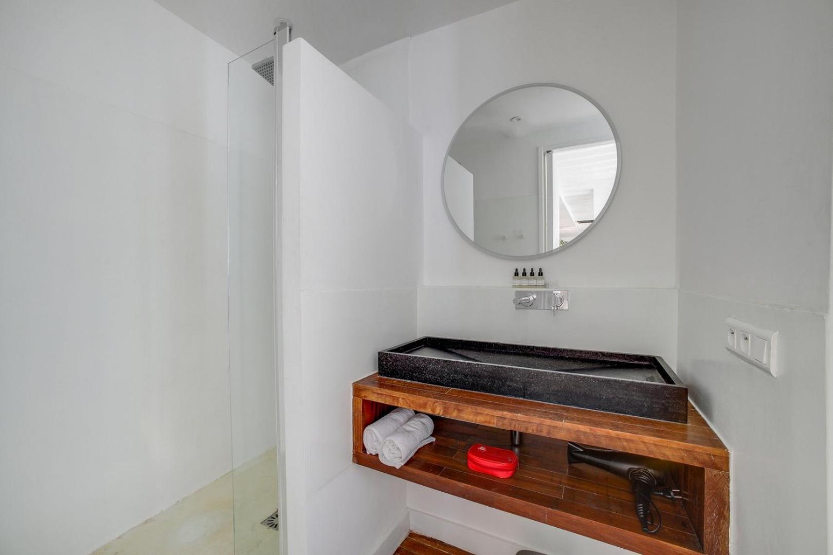 Appartamento Hot Hot Hot Loft Faubourg Saint-Denis Parigi Esterno foto